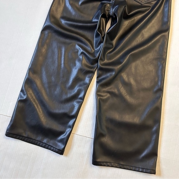 Dollhouse Black Vegan Leather Wide Leg Cropped Pants 26 - Picture 10 of 13